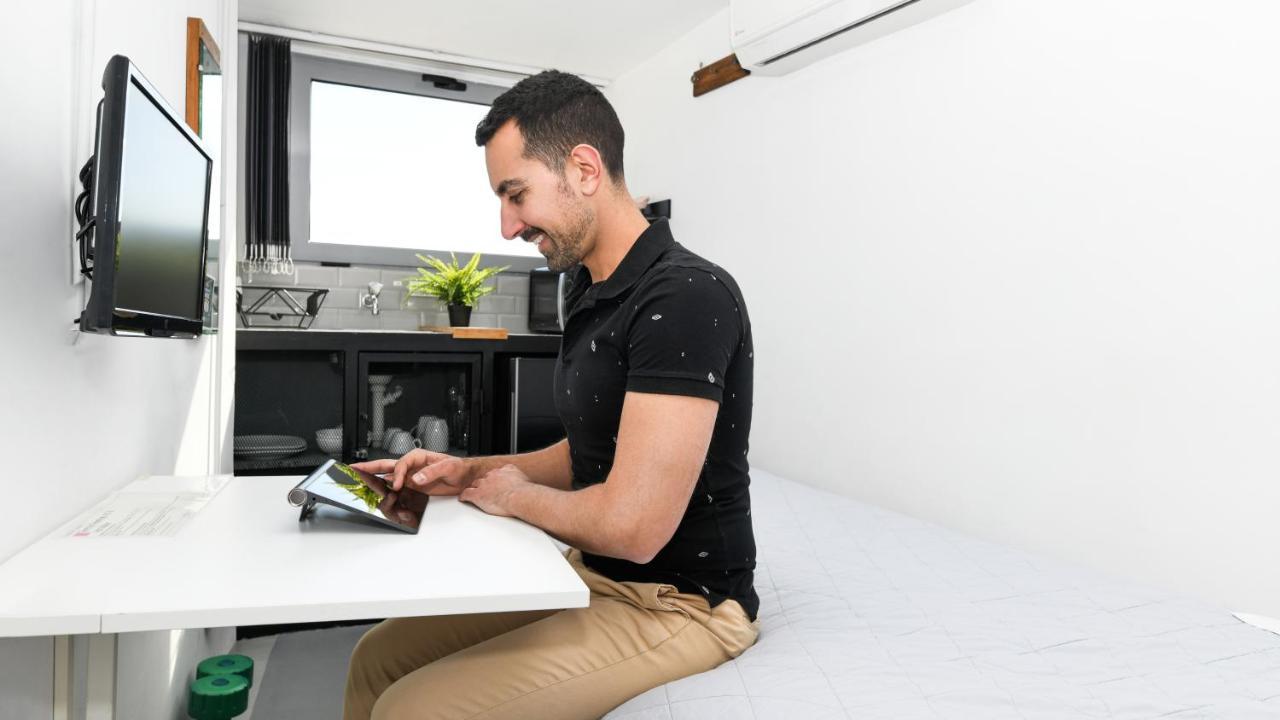 Monastiraki Citycenter Sleepbox- Unspoiled Athens Apartments Atenas Exterior foto
