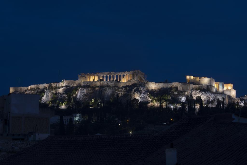 Monastiraki Citycenter Sleepbox- Unspoiled Athens Apartments Atenas Exterior foto